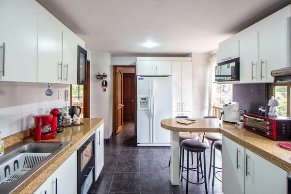 Cuisine contemporaine : agencer fonctionnalité et esthétique